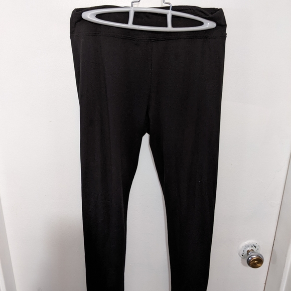 Black Leggings - Picture 4 of 7